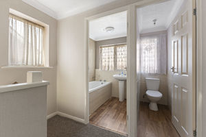 Photo 18- click for photo gallery